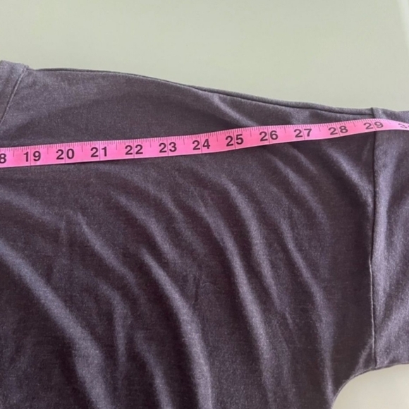 NWT J.JILL Women Top Blouse Size Large Long Sleeves Crew Neck Gray Color - Picture 10 of 12